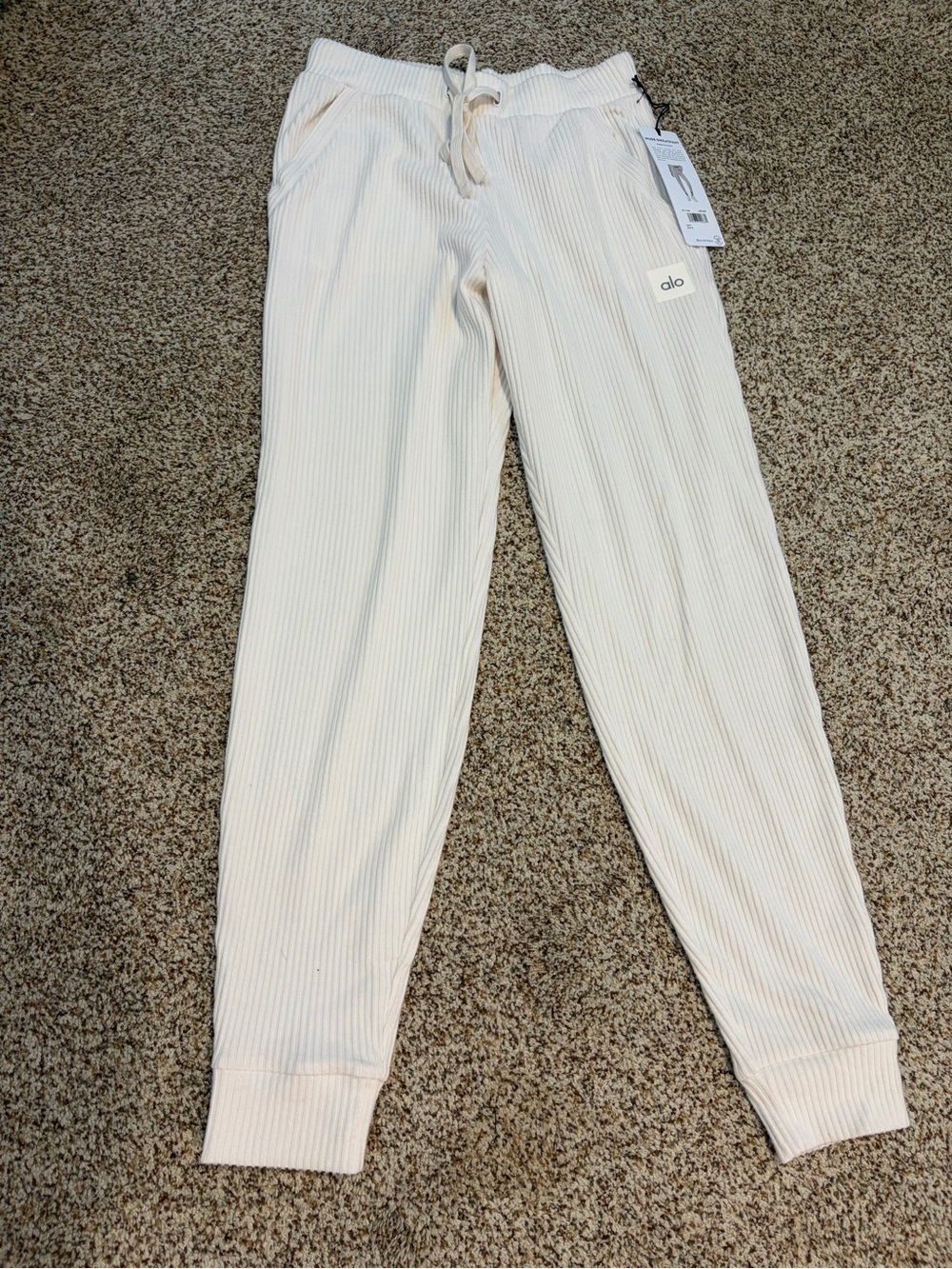 ALO Yoga Ribbed Ivory Nuse Drawstring Sweatpants - Picture 7 of 12